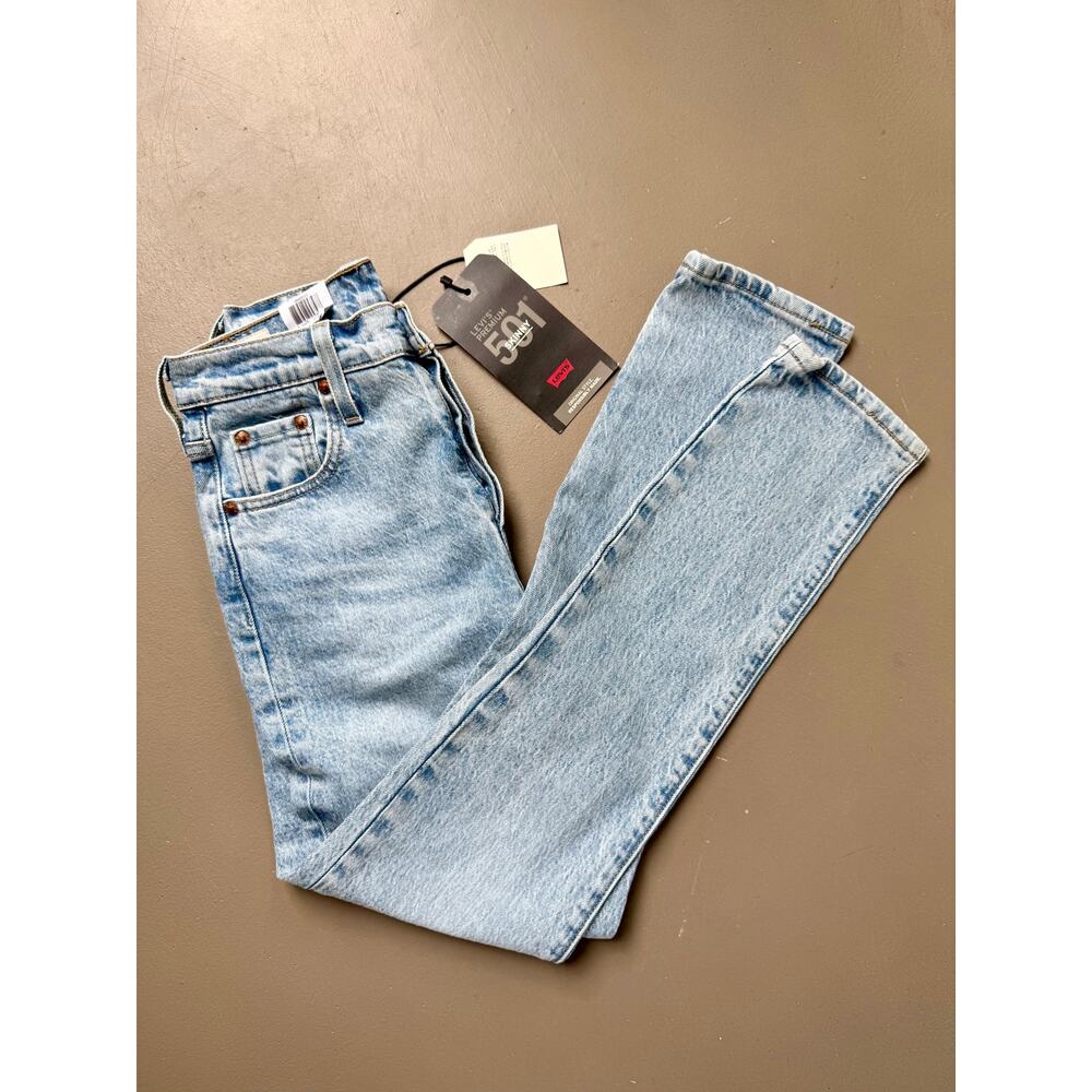 Levi’s Premium 501 Skinny Jeans Womens 23x28 High Rise Button Fly NWT Light Wash